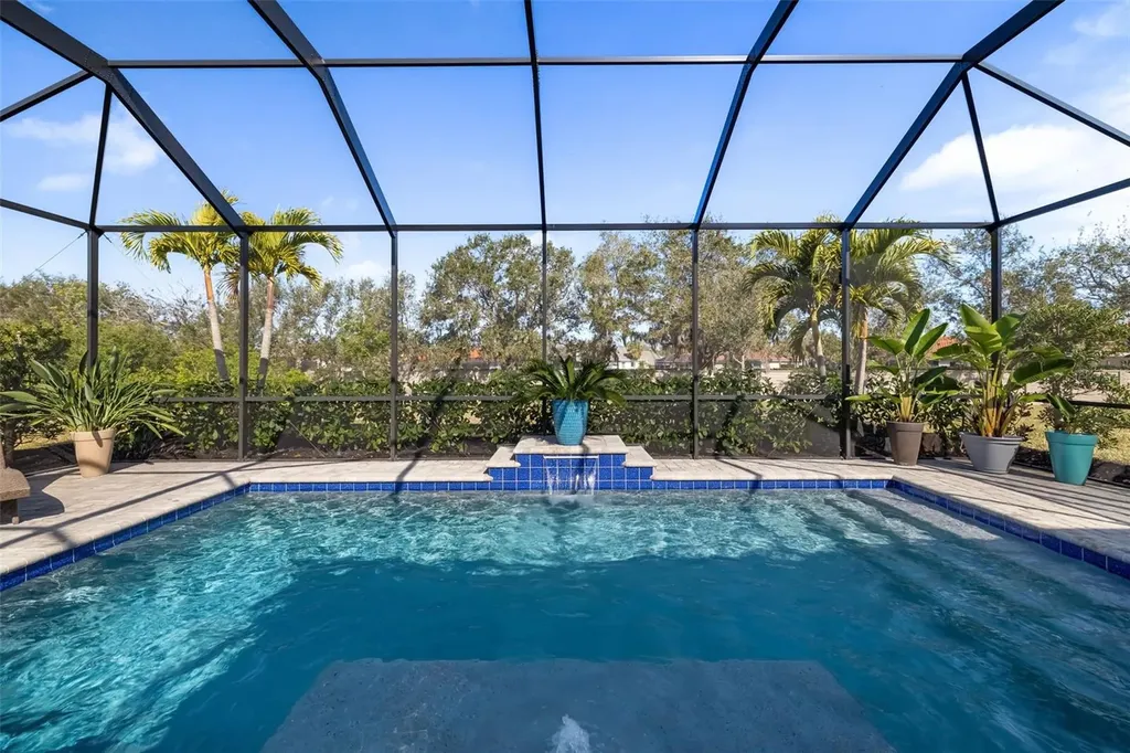 438 Whistler Glen Bradenton FL 34212