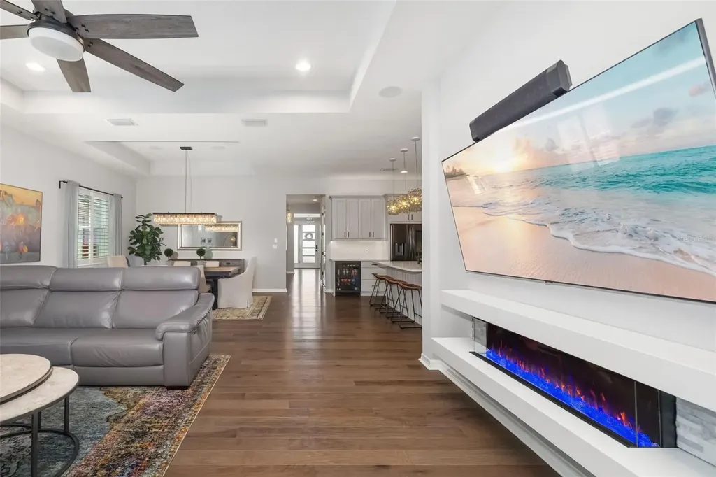 438 Whistler Glen Bradenton FL 34212
