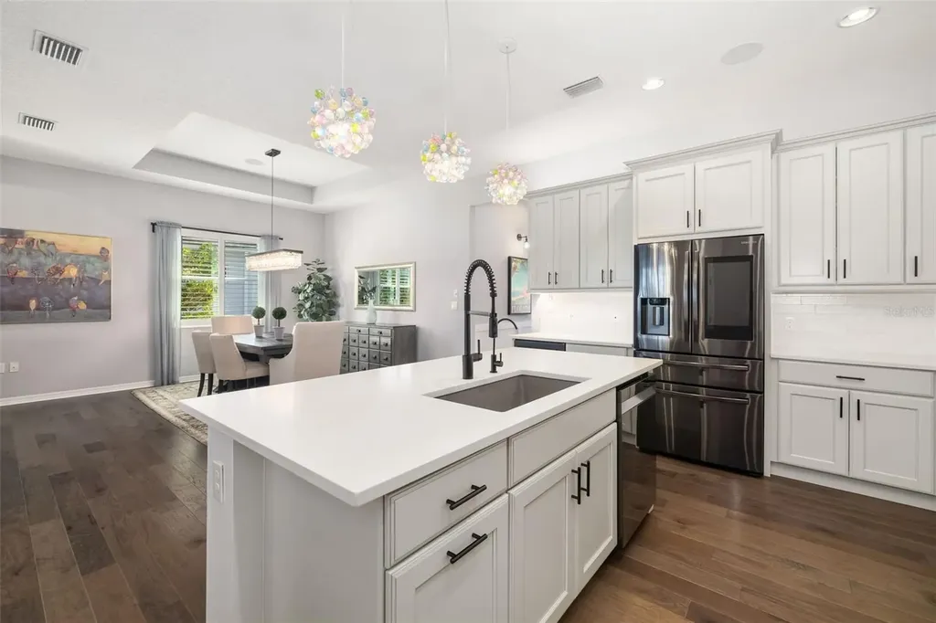 438 Whistler Glen Bradenton FL 34212