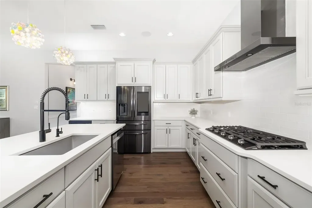 438 Whistler Glen Bradenton FL 34212