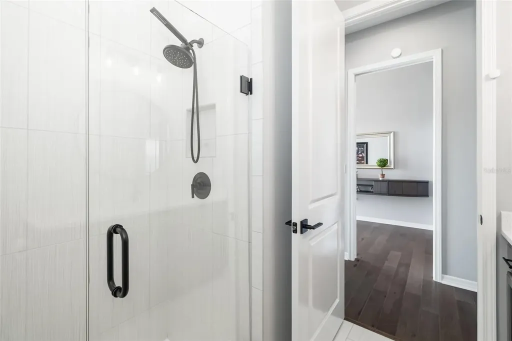 438 Whistler Glen Bradenton FL 34212