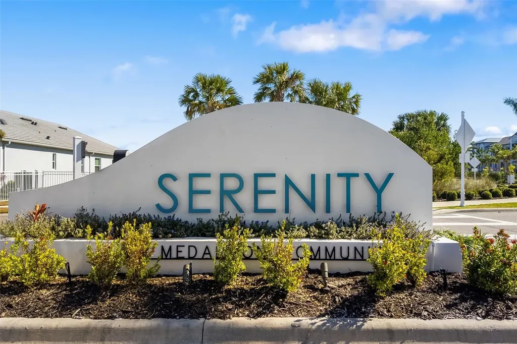 438 Whistler Glen Bradenton FL 34212