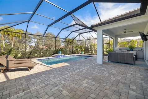 438 Whistler Glen Bradenton FL 34212