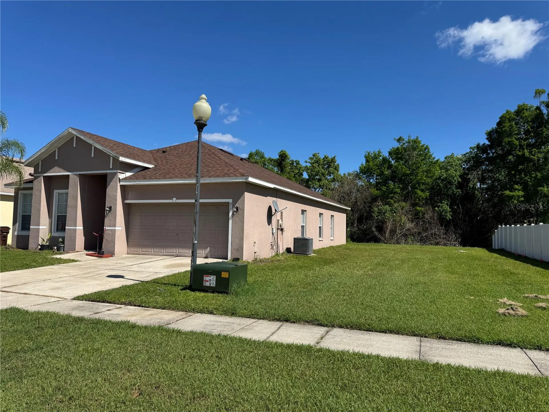 877 Hacienda Circle Kissimmee FL 34741