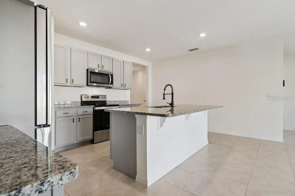 5235 Mahogany Drive Mount Dora FL 32757