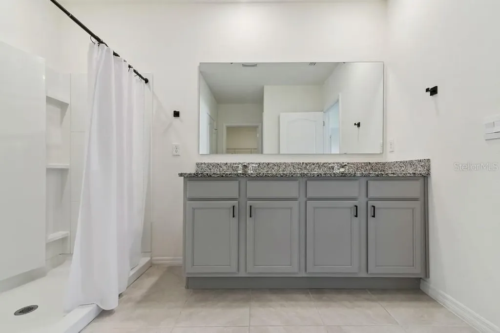 5235 Mahogany Drive Mount Dora FL 32757