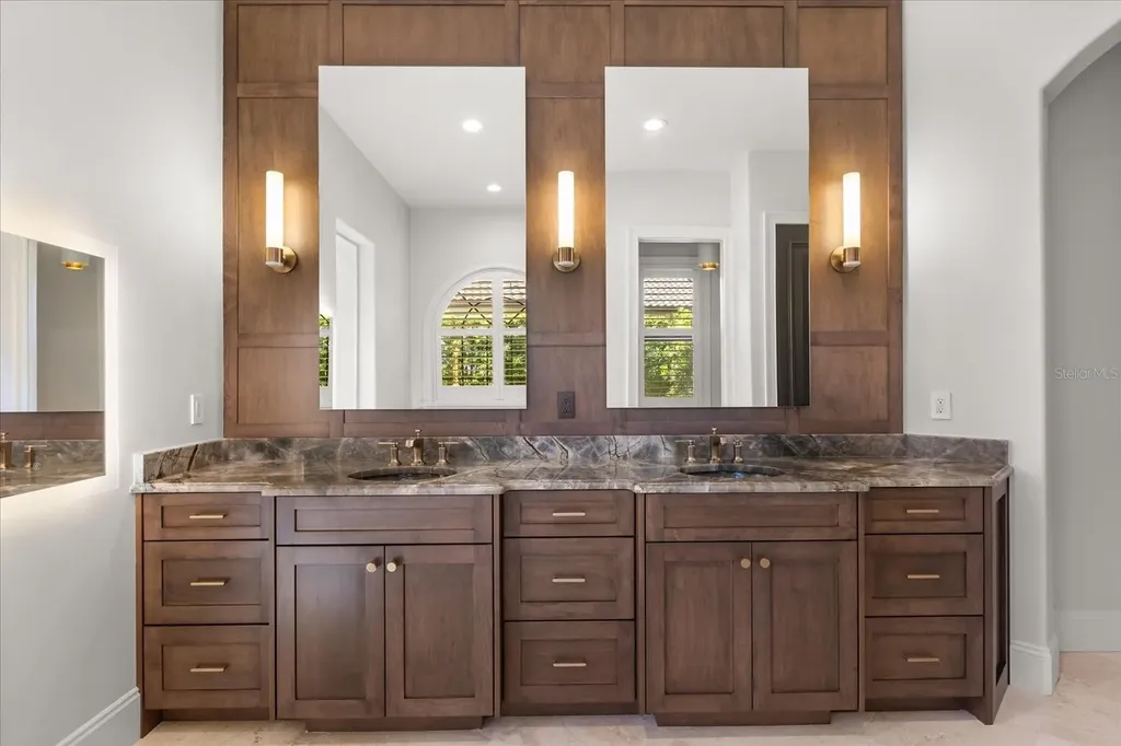 32519 Hawks Lake Lane Sorrento FL 32776
