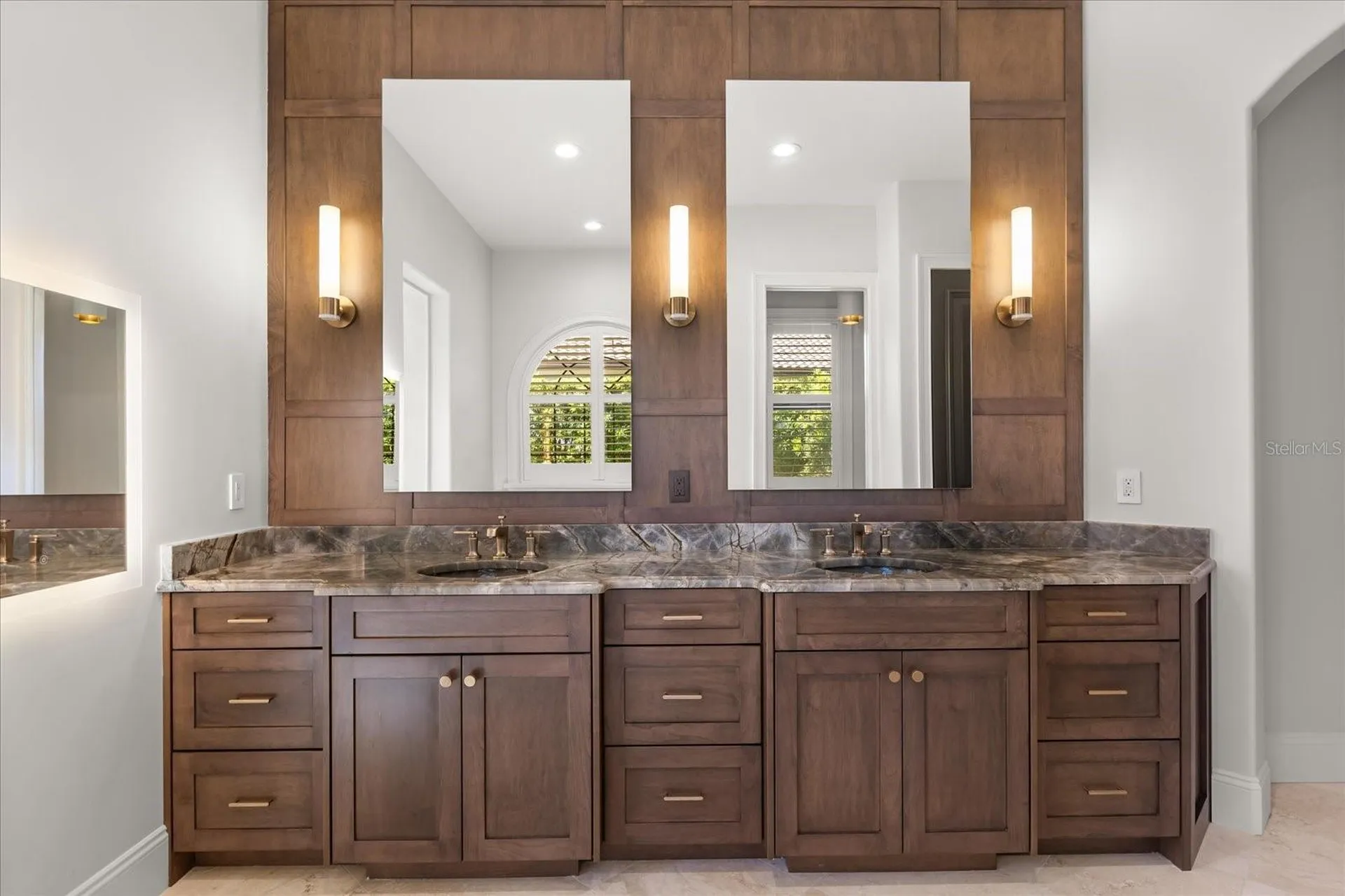 32519 Hawks Lake Lane Sorrento FL 32776