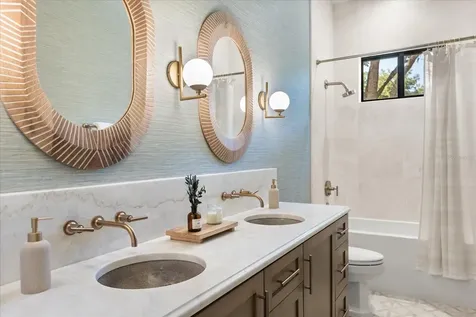 32519 Hawks Lake Lane Sorrento FL 32776
