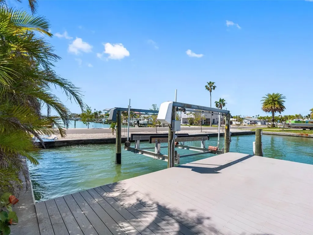 562 Johns Pass Avenue Madeira Beach FL 33708