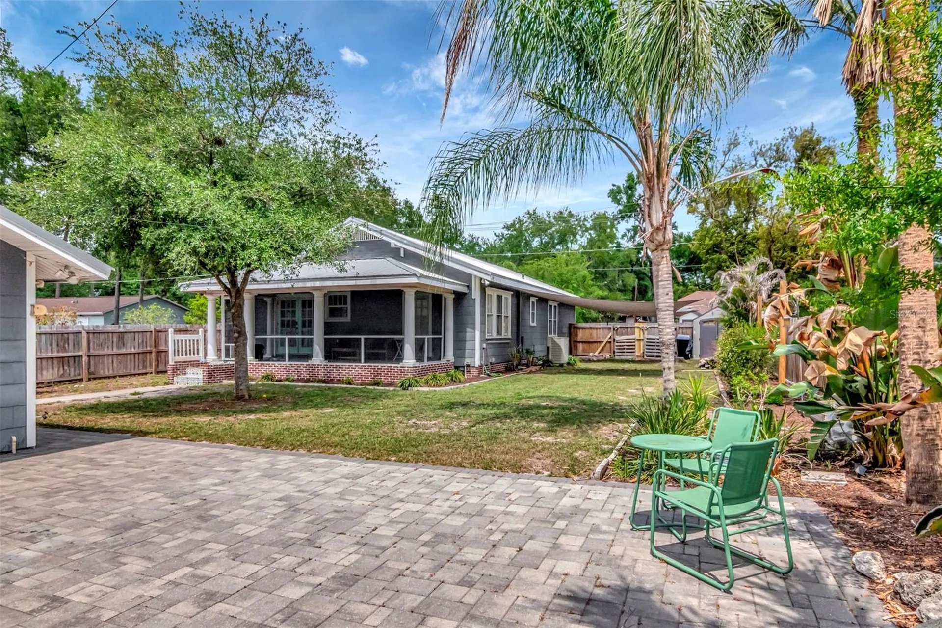 1601 E Powhatan Avenue Tampa FL 33610