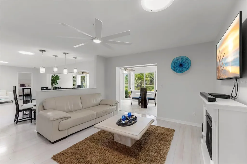 2836 Quail Hollow Road W Clearwater FL 33761