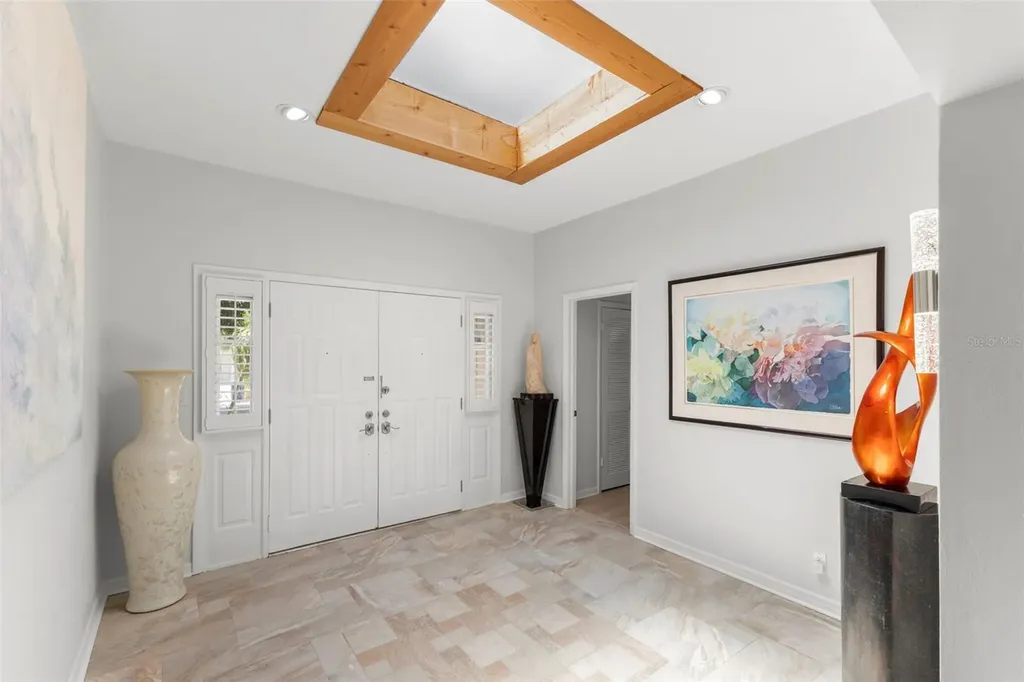 2836 Quail Hollow Road W Clearwater FL 33761