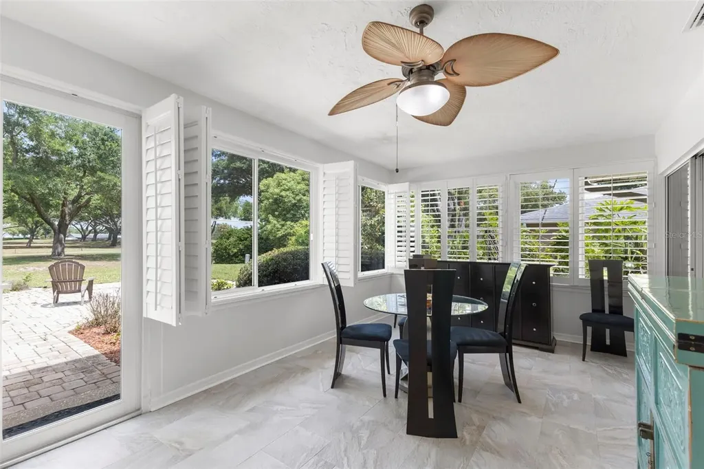 2836 Quail Hollow Road W Clearwater FL 33761