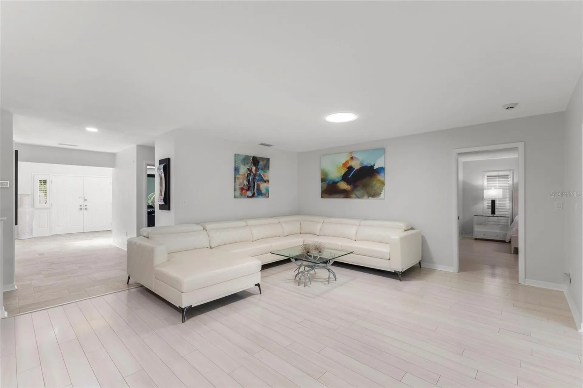 2836 Quail Hollow Road W Clearwater FL 33761