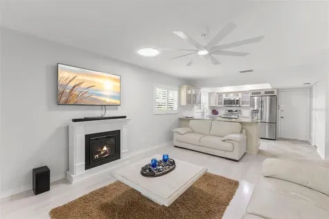 2836 Quail Hollow Road W Clearwater FL 33761