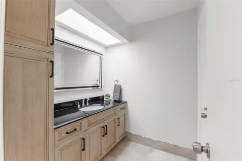 2836 Quail Hollow Road W Clearwater FL 33761
