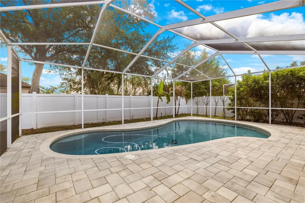 10254 Shadow Branch Drive Tampa FL 33647