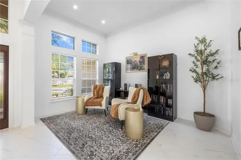 10254 Shadow Branch Drive Tampa FL 33647