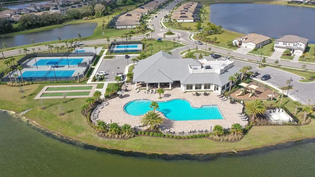 17007 Blue Ridge Place Bradenton FL 34211