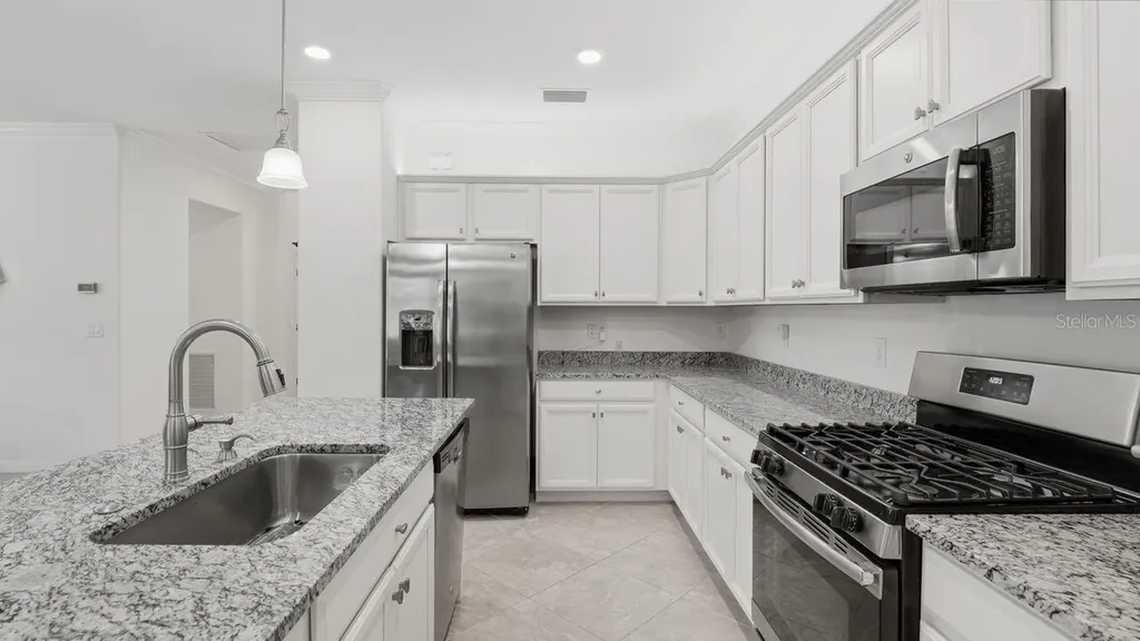 17007 Blue Ridge Place Bradenton FL 34211
