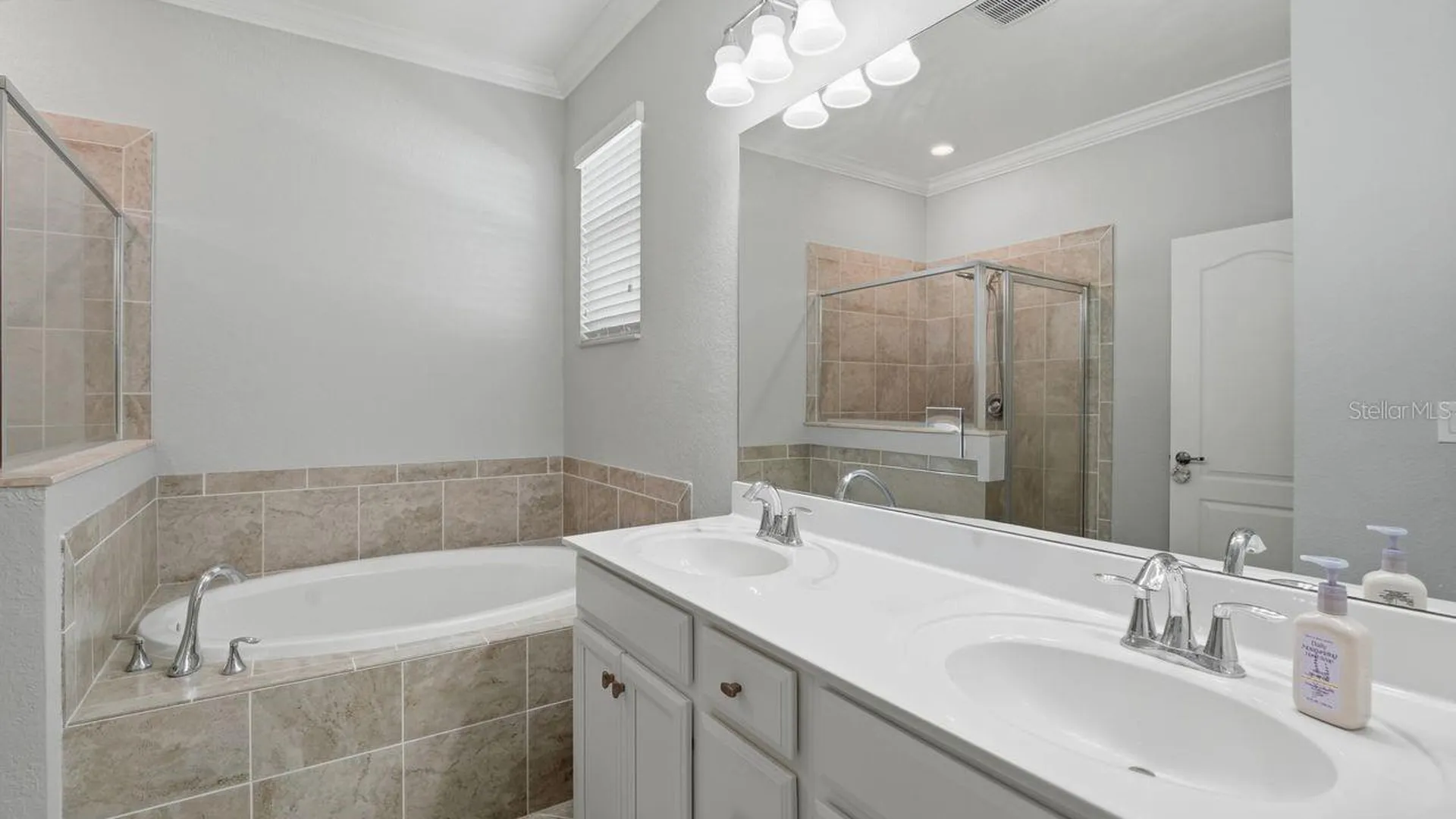 17007 Blue Ridge Place Bradenton FL 34211