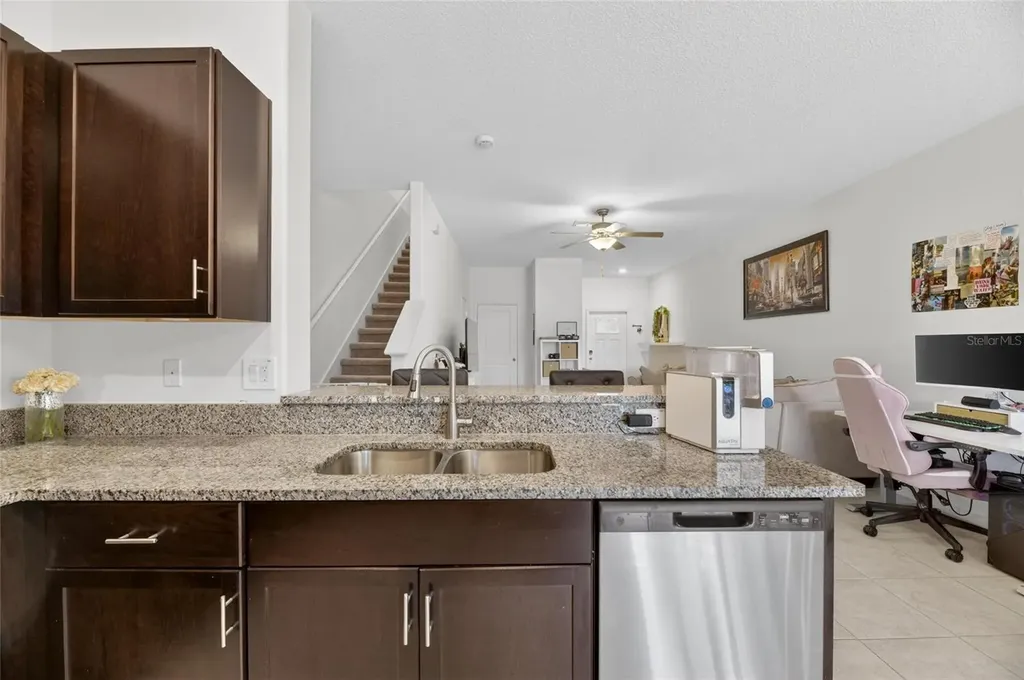5084 Forum Boulevard Holiday FL 34690