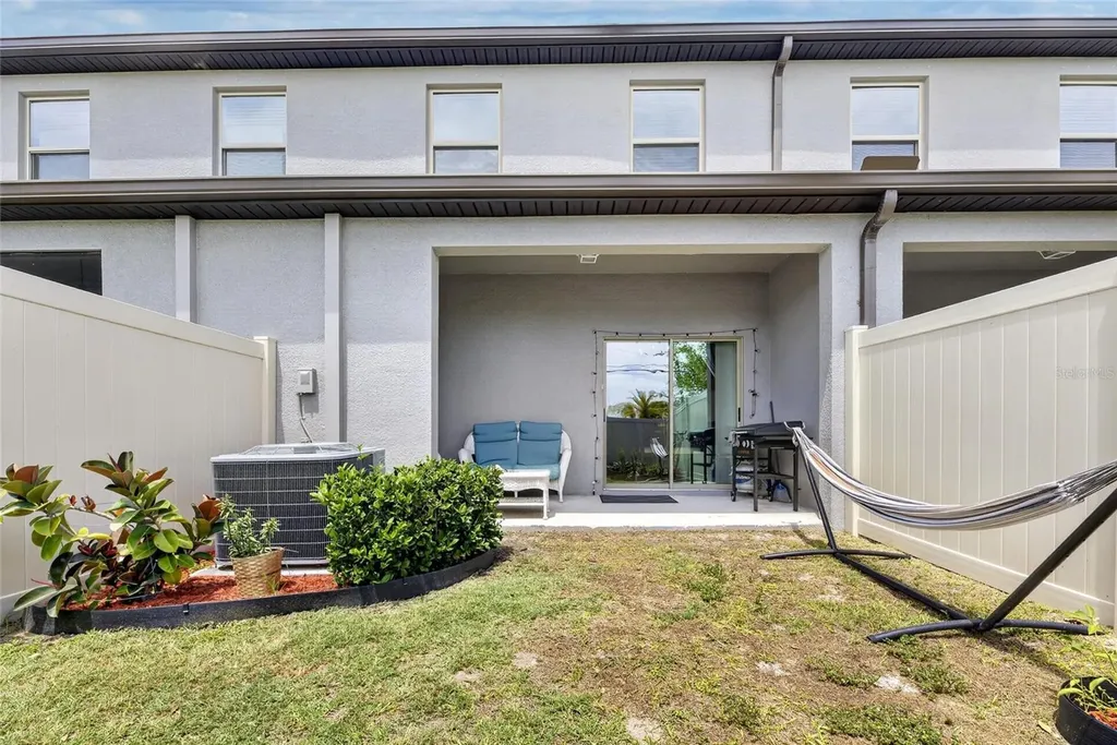 5084 Forum Boulevard Holiday FL 34690