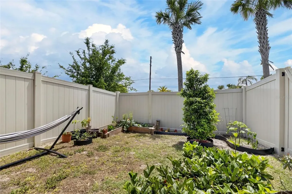 5084 Forum Boulevard Holiday FL 34690