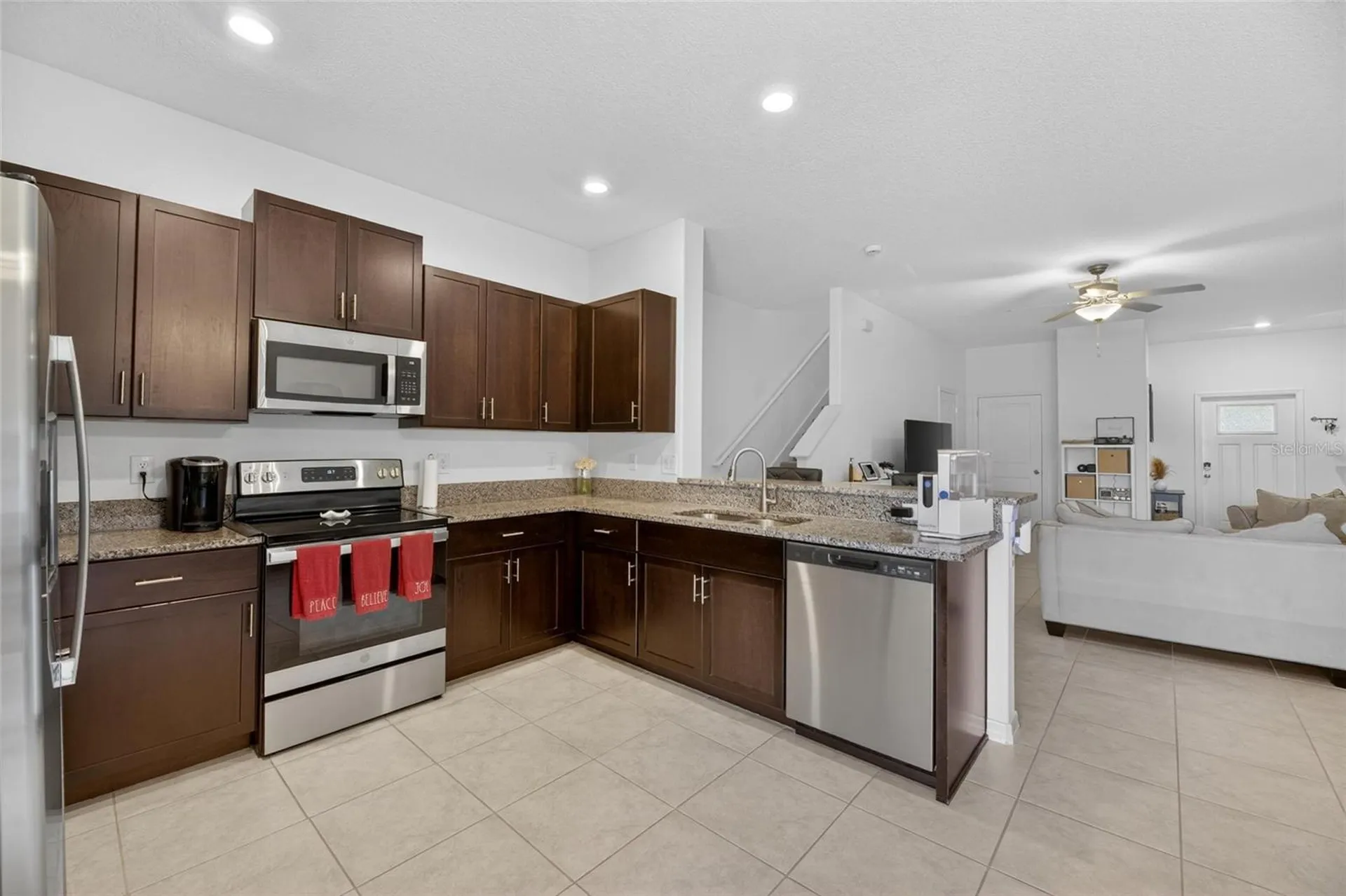 5084 Forum Boulevard Holiday FL 34690