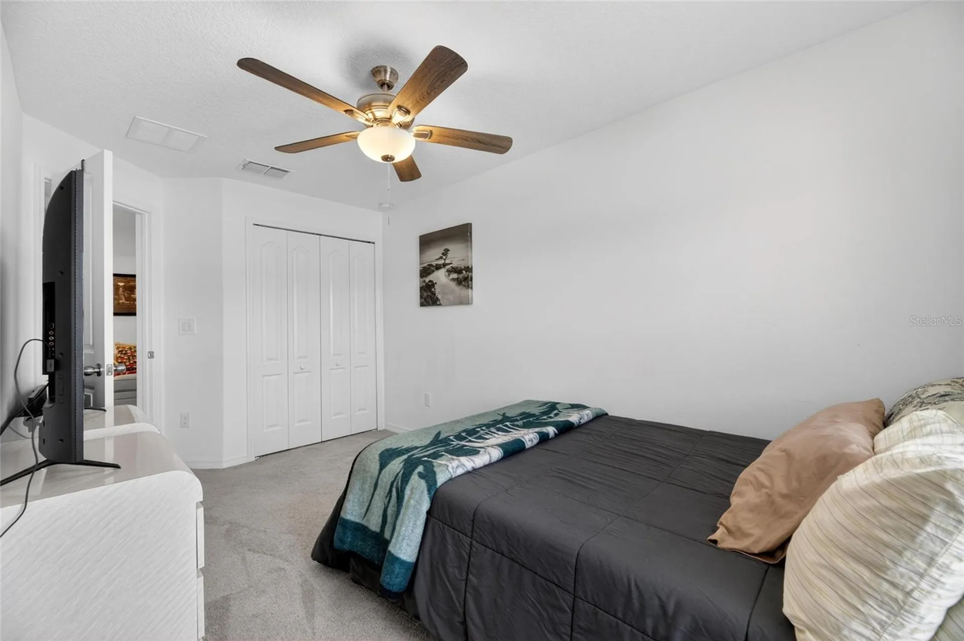 5084 Forum Boulevard Holiday FL 34690