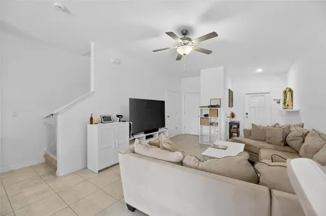 5084 Forum Boulevard Holiday FL 34690