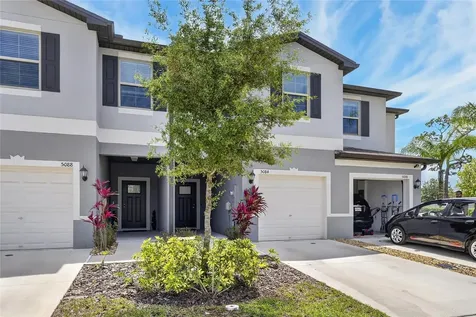 5084 Forum Boulevard Holiday FL 34690
