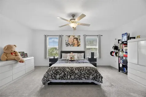 5084 Forum Boulevard Holiday FL 34690