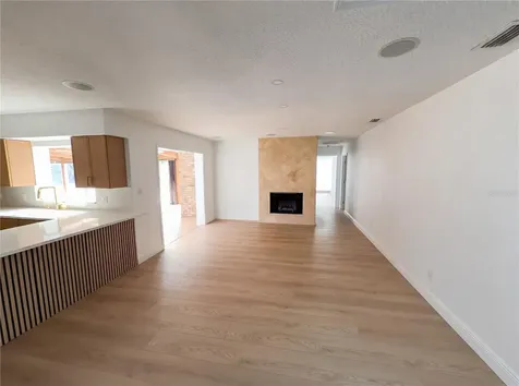 51 Oakleigh Lane Maitland FL 32751
