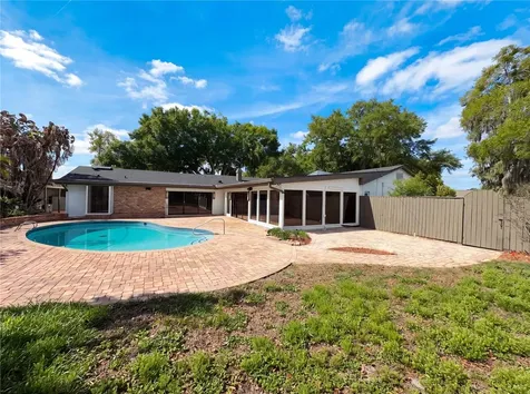 51 Oakleigh Lane Maitland FL 32751