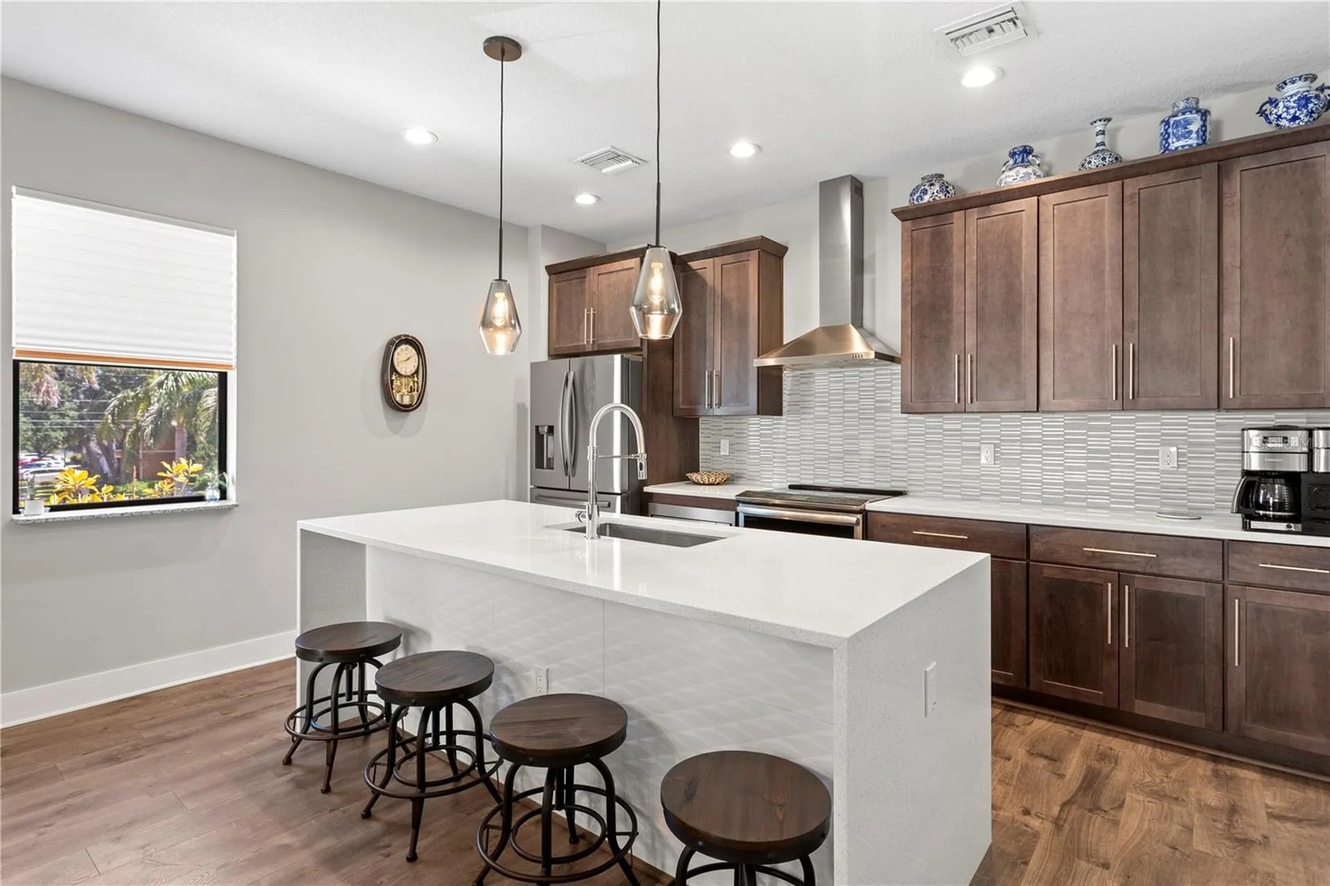 2521 11th Place N St Petersburg FL 33713