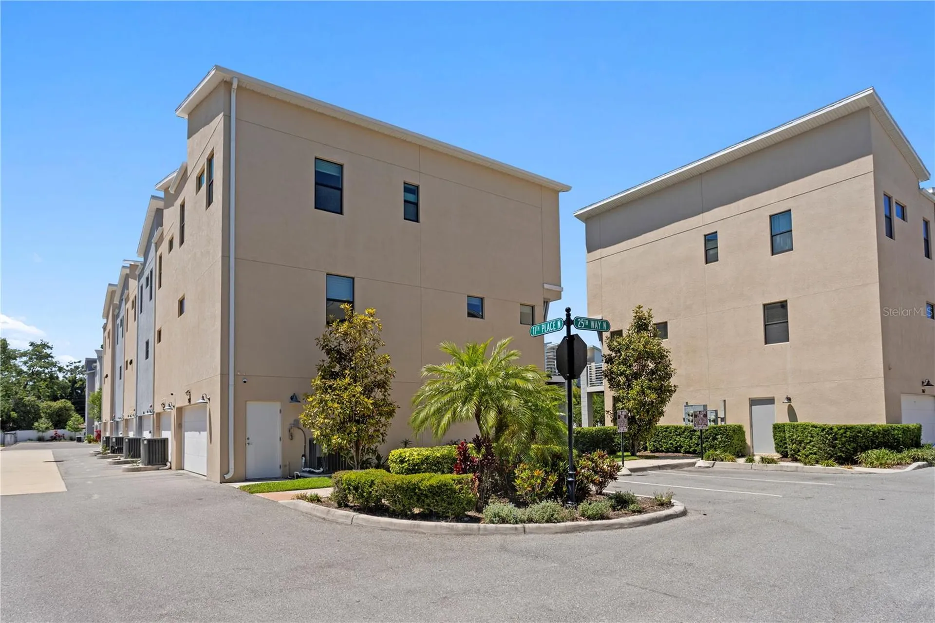 2521 11th Place N St Petersburg FL 33713