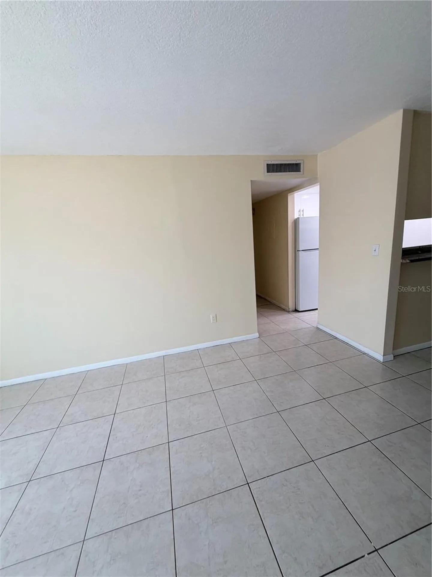 925 W Oak Ridge Road Orlando FL 32809