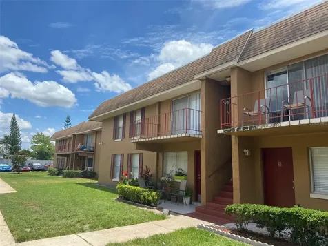 925 W Oak Ridge Road Orlando FL 32809