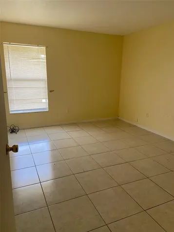 925 W Oak Ridge Road Orlando FL 32809