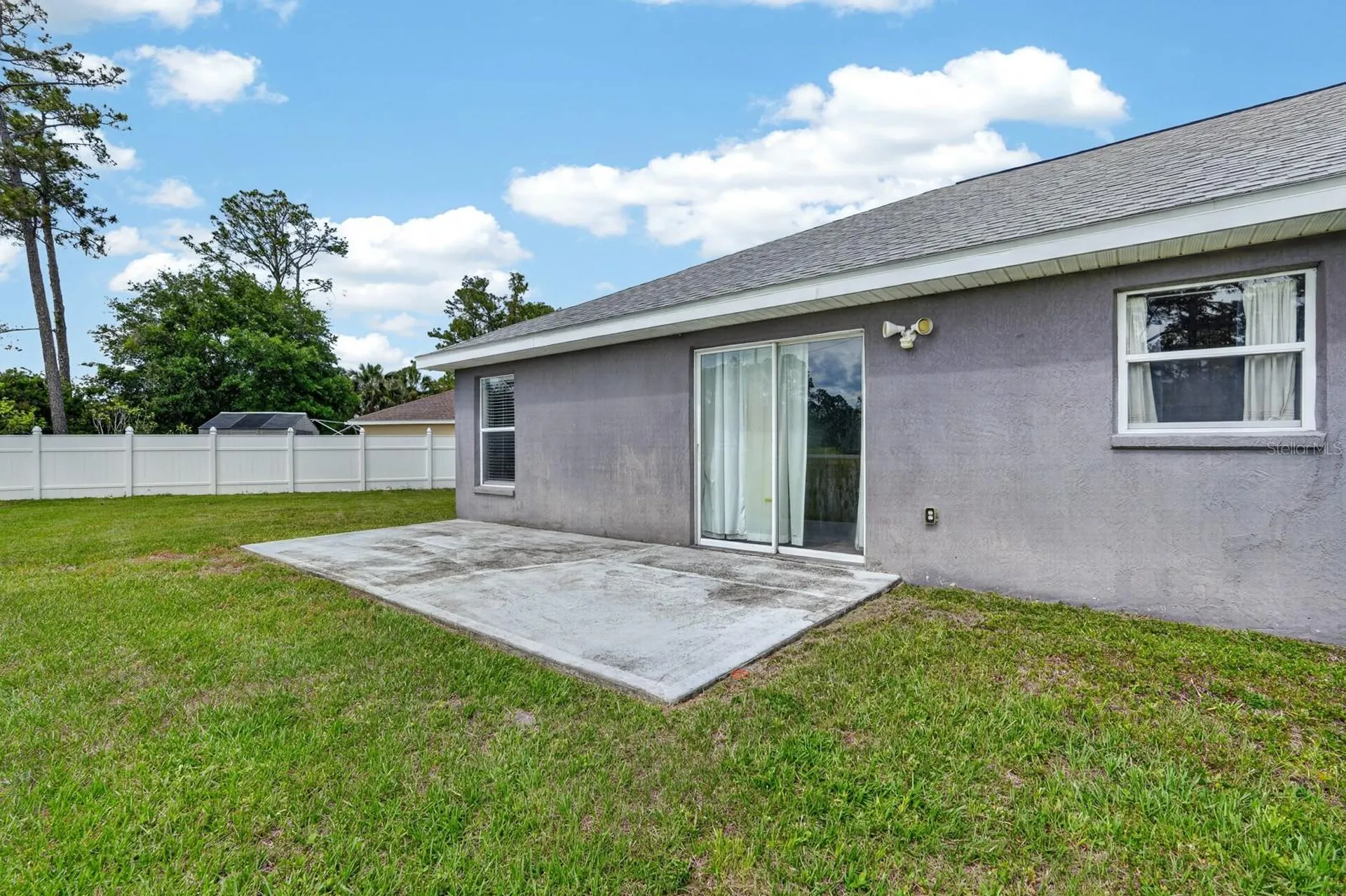 14 Random Place Palm Coast FL 32164