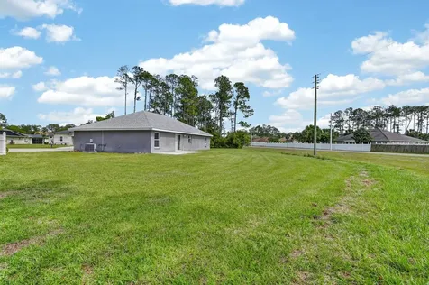 14 Random Place Palm Coast FL 32164