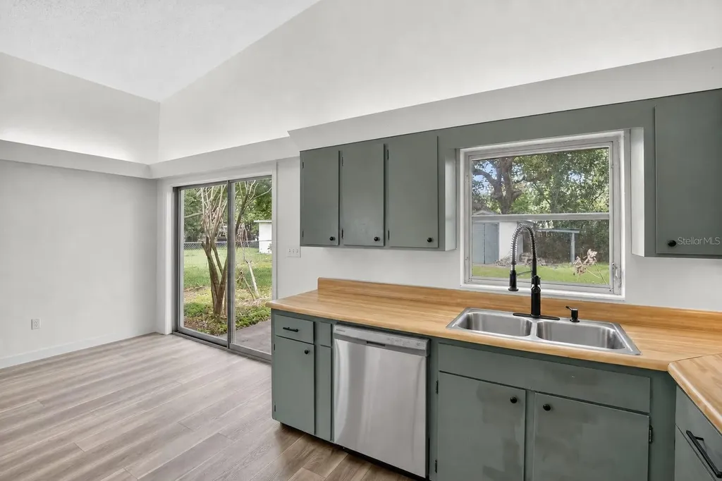 113 6th Jpv Street Winter Haven FL 33880