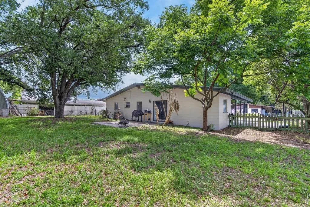 113 6th Jpv Street Winter Haven FL 33880