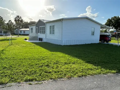 4 Pinecrest Street Lake Placid FL 33852