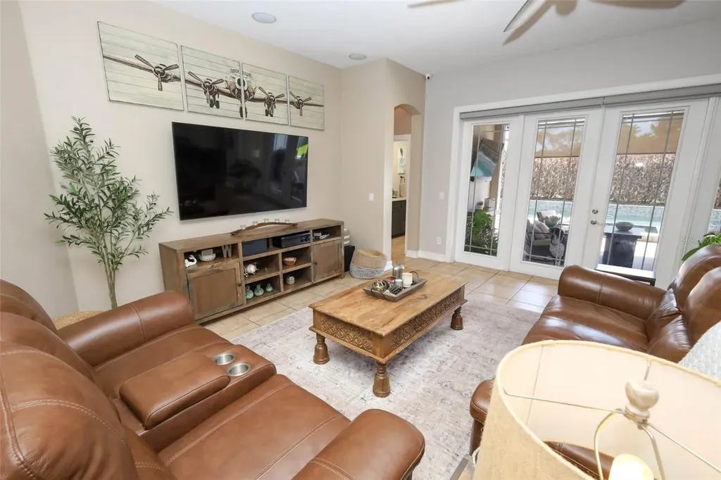 3956 Isle Vista Avenue Belle Isle FL 32812