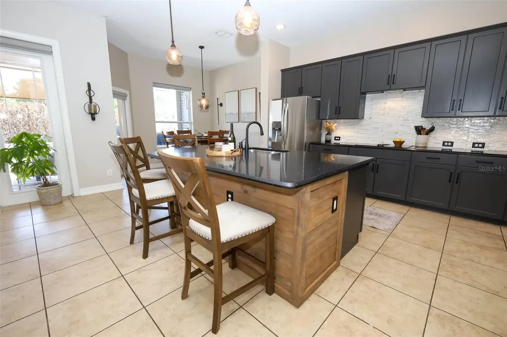 3956 Isle Vista Avenue Belle Isle FL 32812