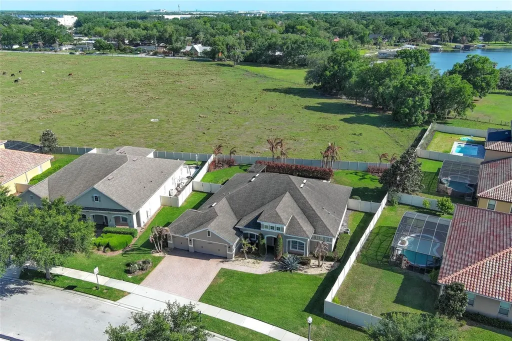 3956 Isle Vista Avenue Belle Isle FL 32812