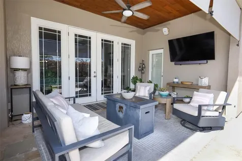 3956 Isle Vista Avenue Belle Isle FL 32812